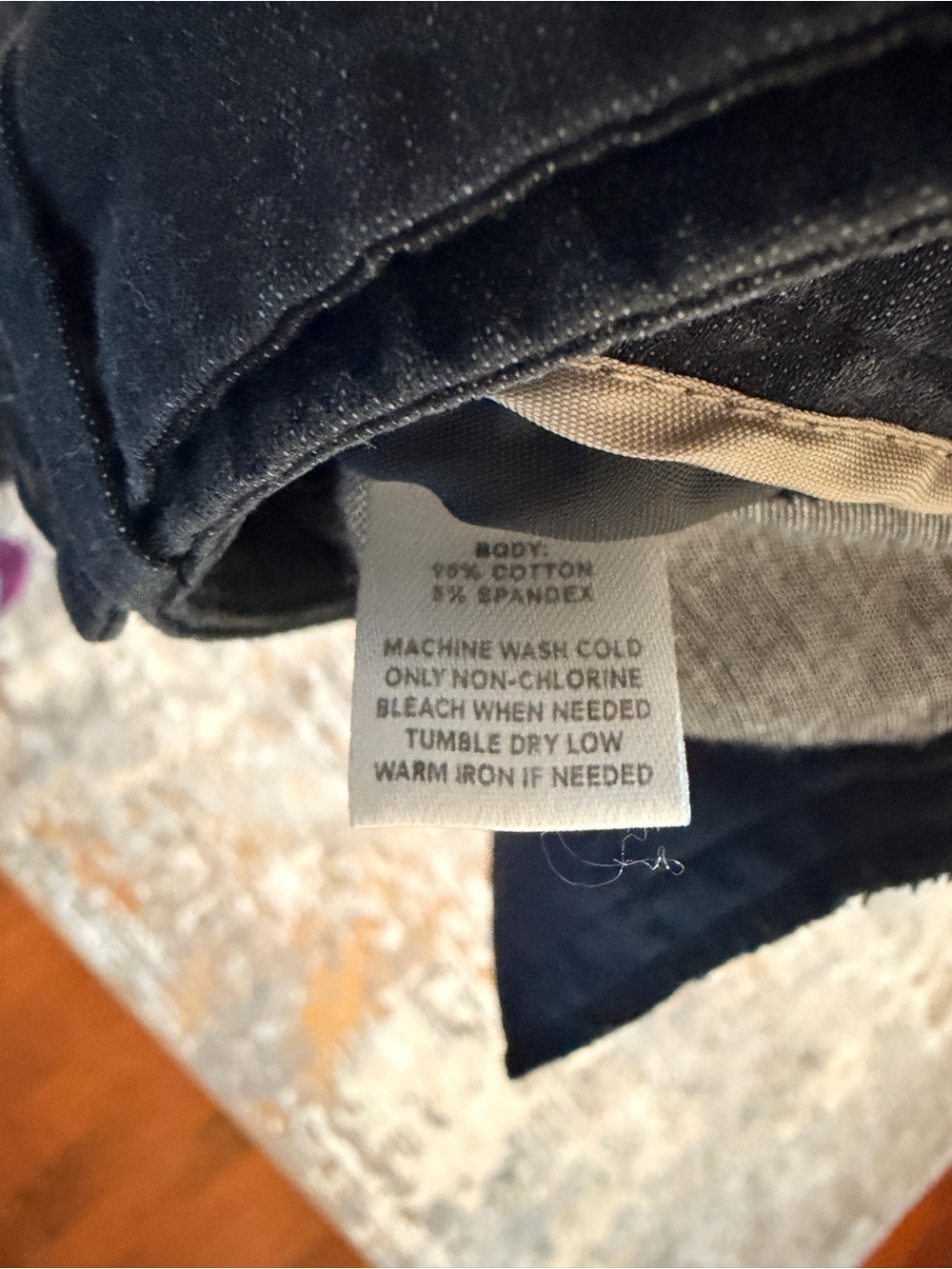 LOFT Navy Straight‑Leg Pants – Size 8 - Picture 5 of 5